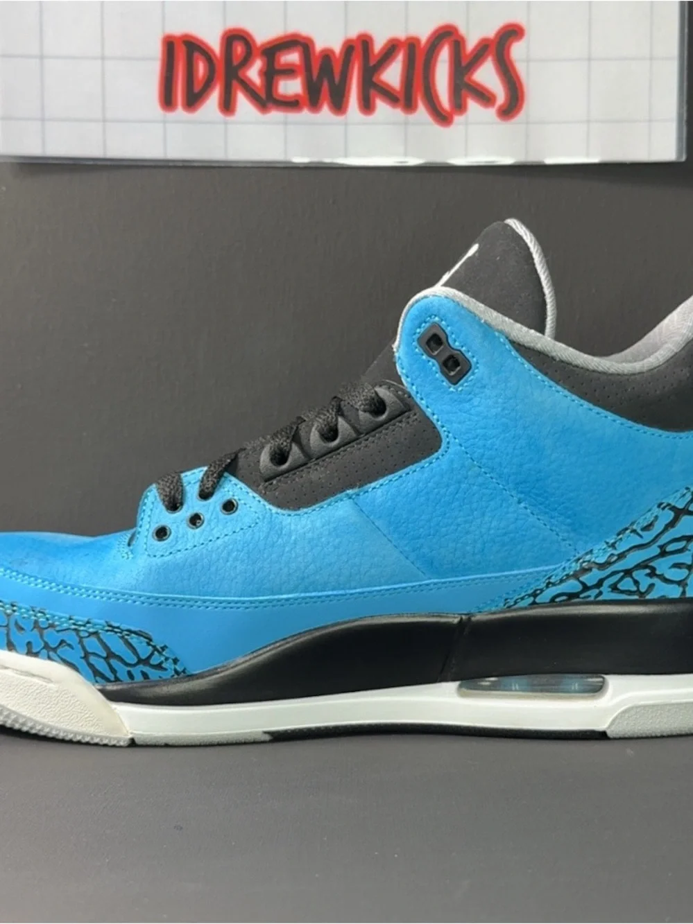 NIKE AIR JORDAN 3 RETRO POWDER BLUE SIZE 10 SNEAKERS 136064 406